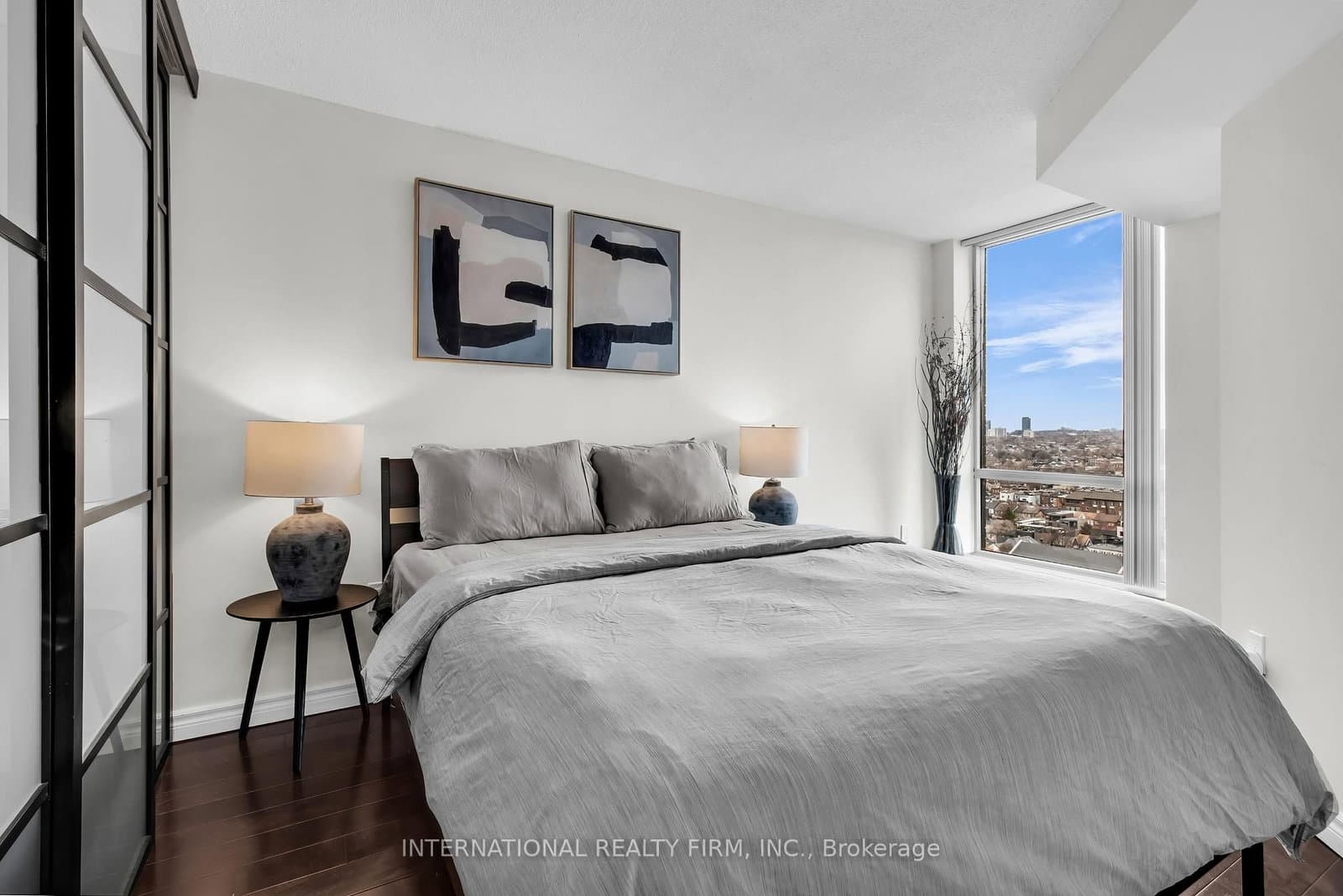 705 King Street W, Unit PH14 - Image 6