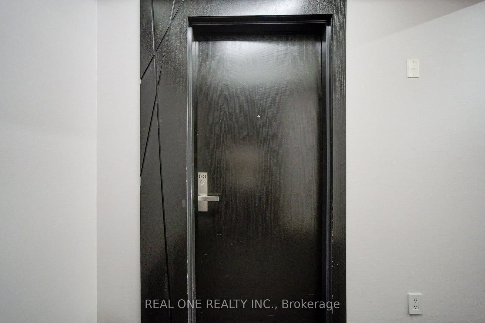 125 Peter Street, Unit 3409 - Image 3