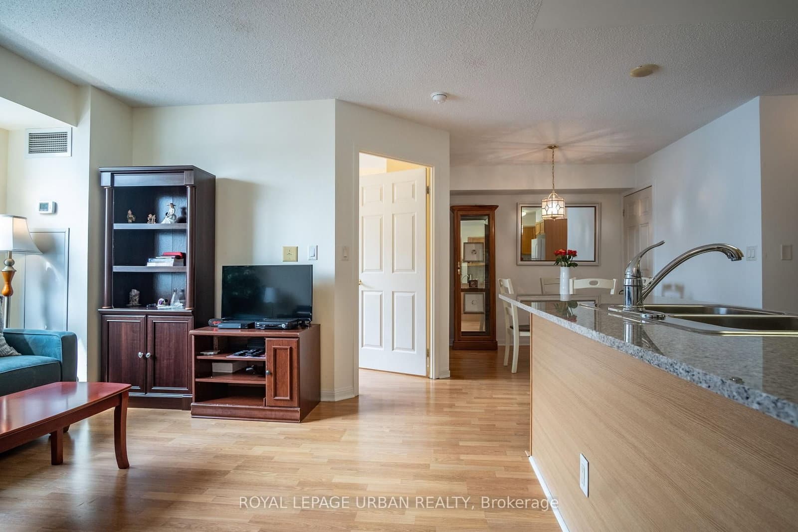 5940 Yonge Street, Unit 201 - Image 1