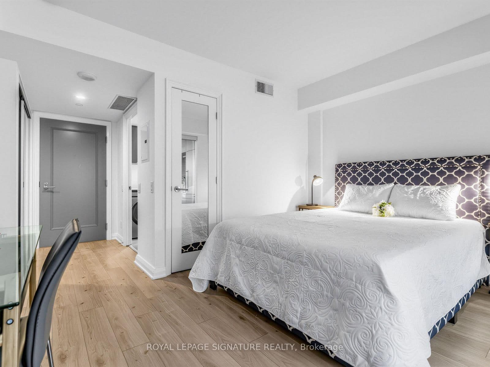 155 Yorkville Avenue, Unit 1110 - Image 6