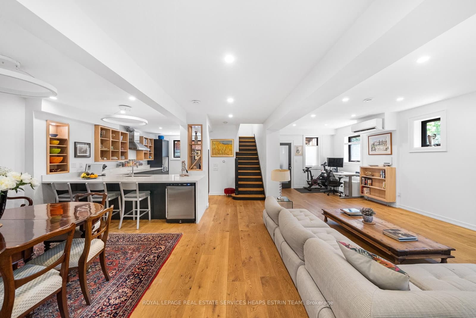 115 Robinson Street - Image 3
