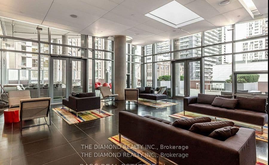 21 Widmer Street, Unit 4208 - Image 3