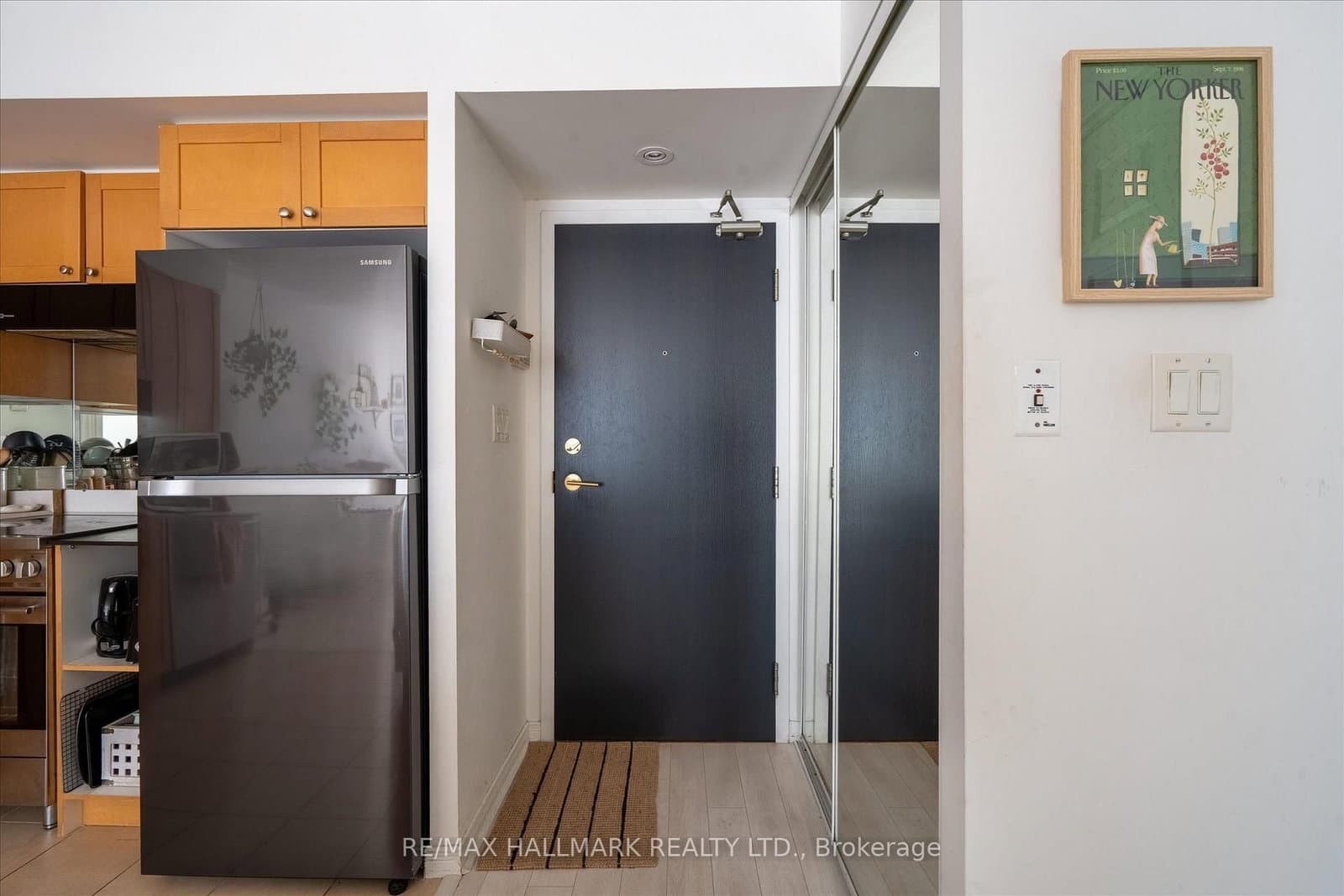 230 King Street E, Unit 706 - Image 6