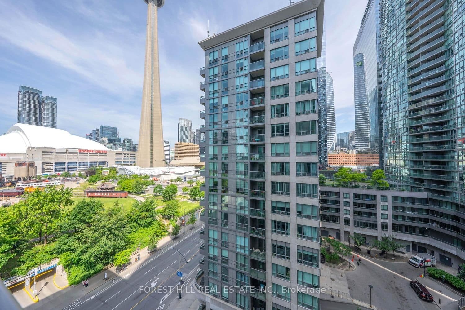 25 Lower Simcoe Street, Unit 1120 - Image 1