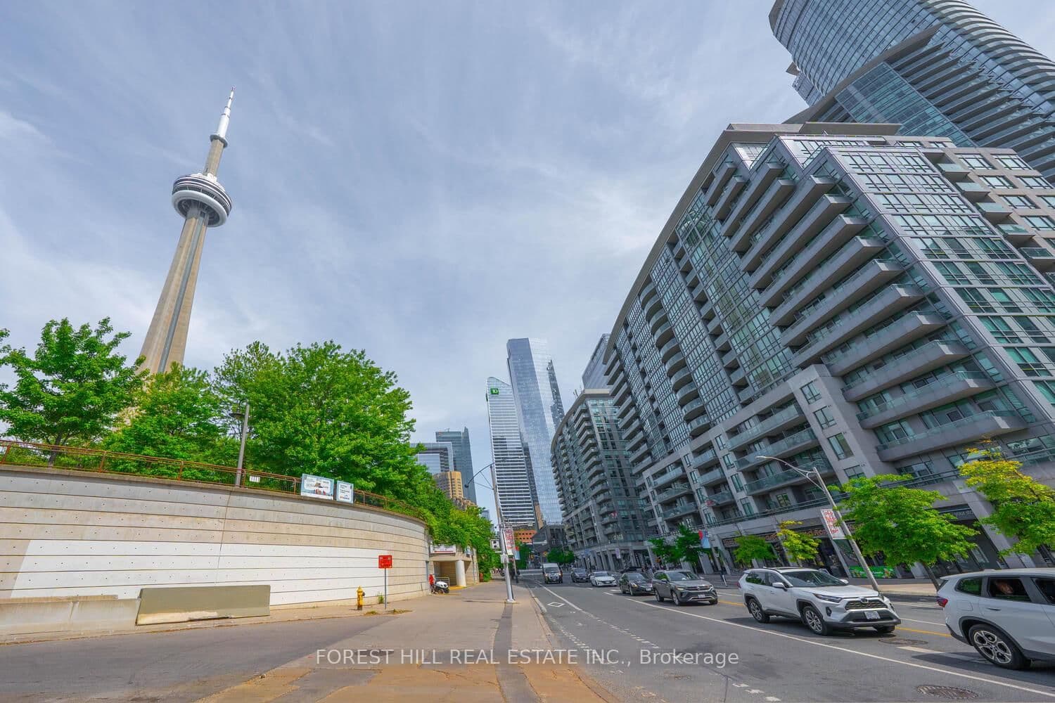 25 Lower Simcoe Street, Unit 1120 - Image 4