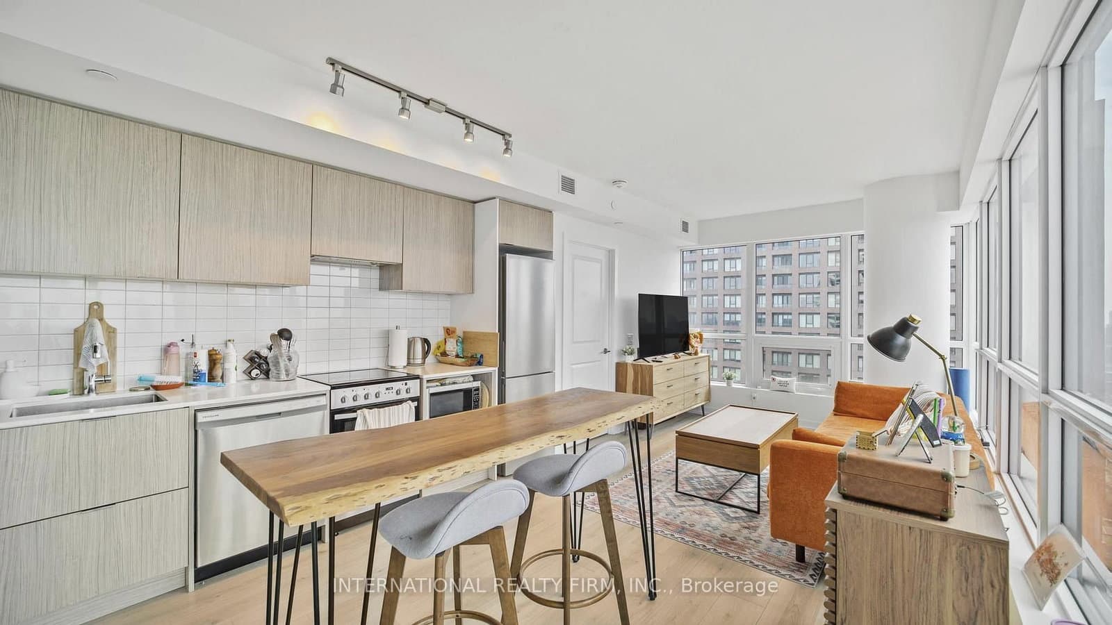 395 Bloor Street E, Unit 4602 - Image 2