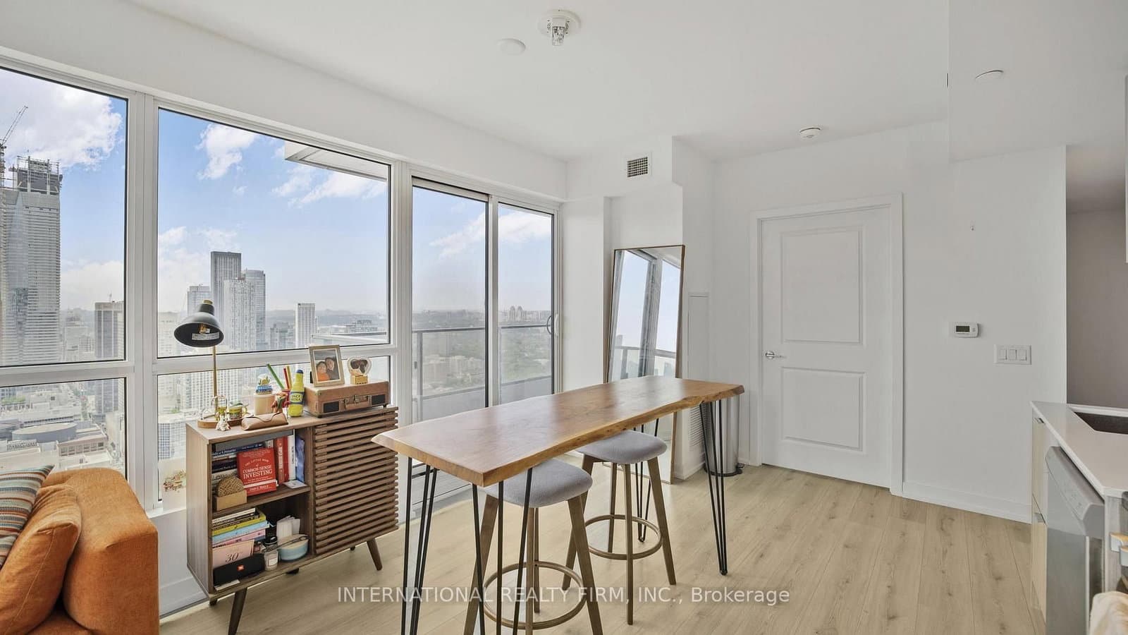 395 Bloor Street E, Unit 4602 - Image 6