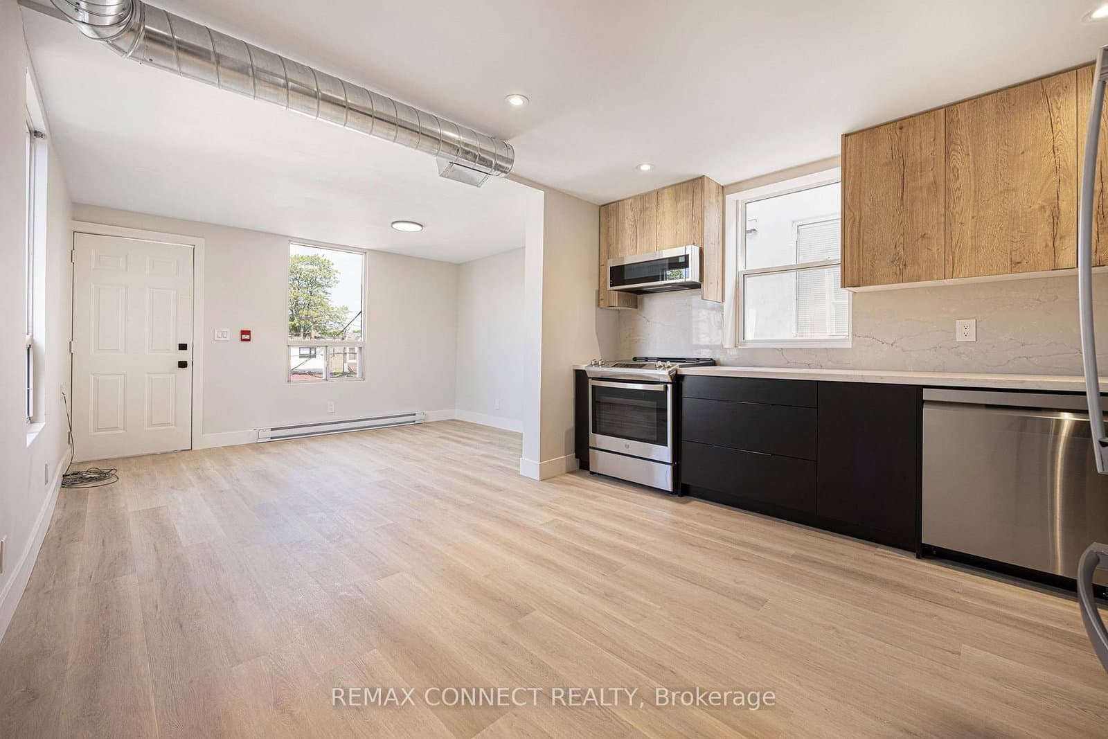 1146 College Street, Unit 3 - Image 4
