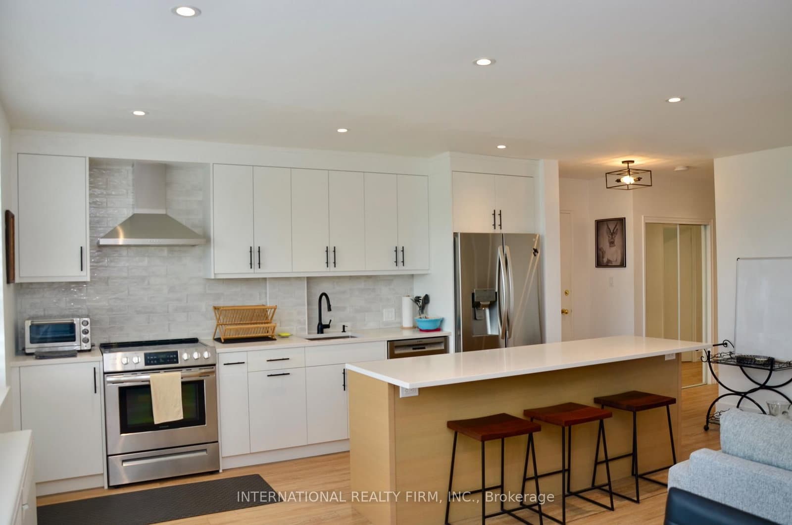 219 Wilson Avenue, Unit 404 - Image 1
