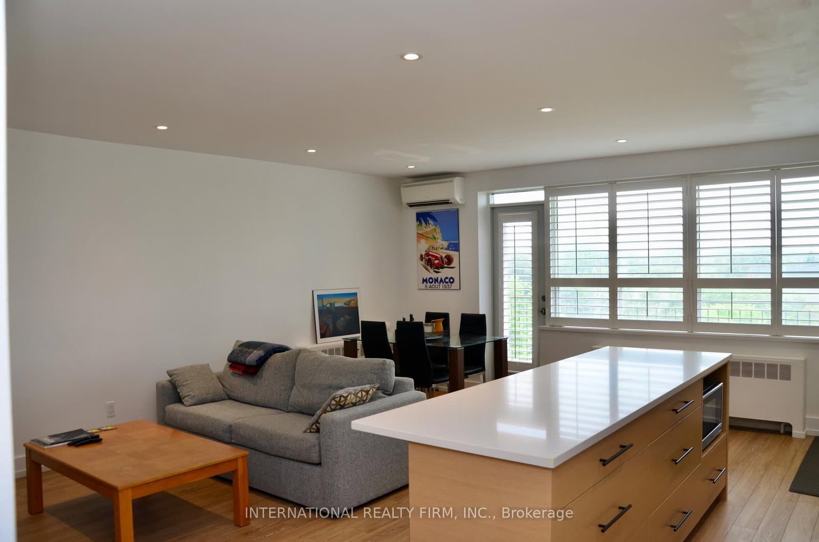 219 Wilson Avenue, Unit 404 - Image 2