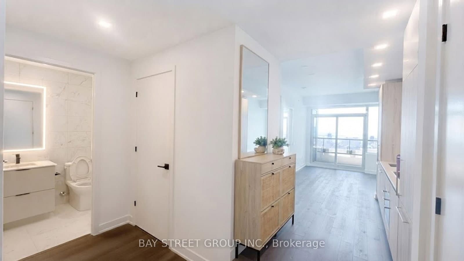 609 Sherbourne Street, Unit 5101 - Image 6