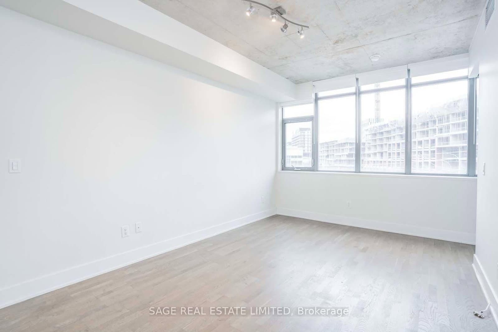 90 Trinity Street, Unit 305 - Image 6