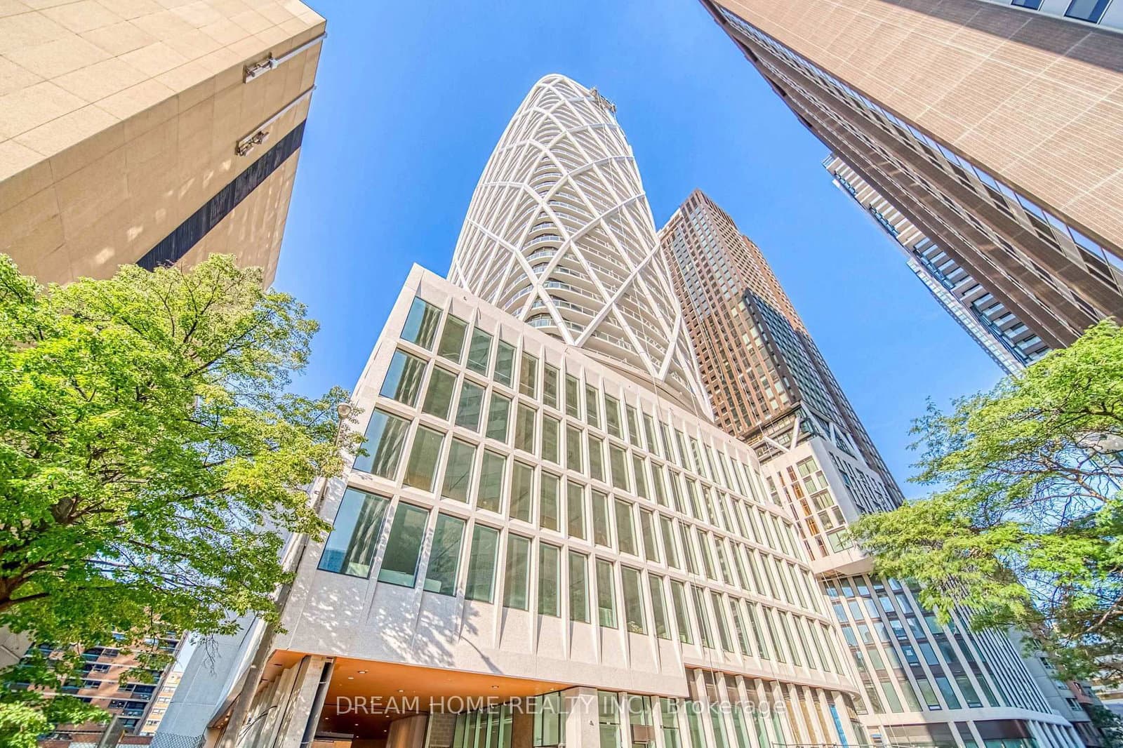 230 Simcoe Street, Unit 1921 - Image 1