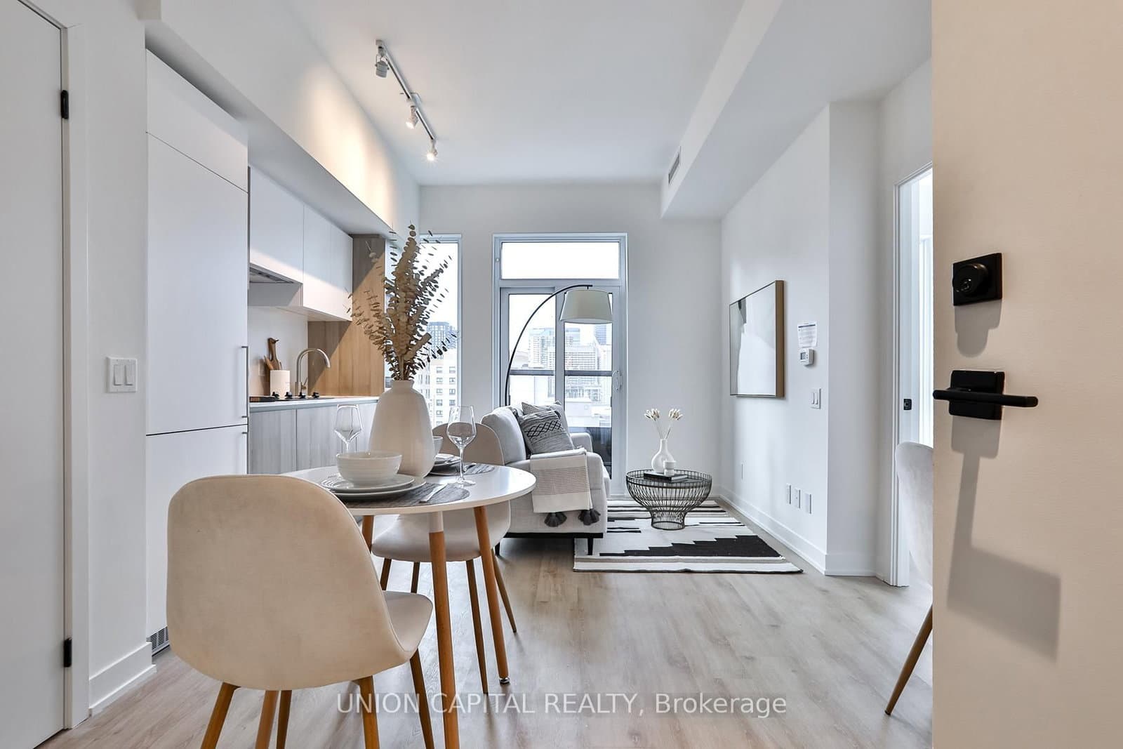 319 Jarvis Street, Unit 1005 - Image 2