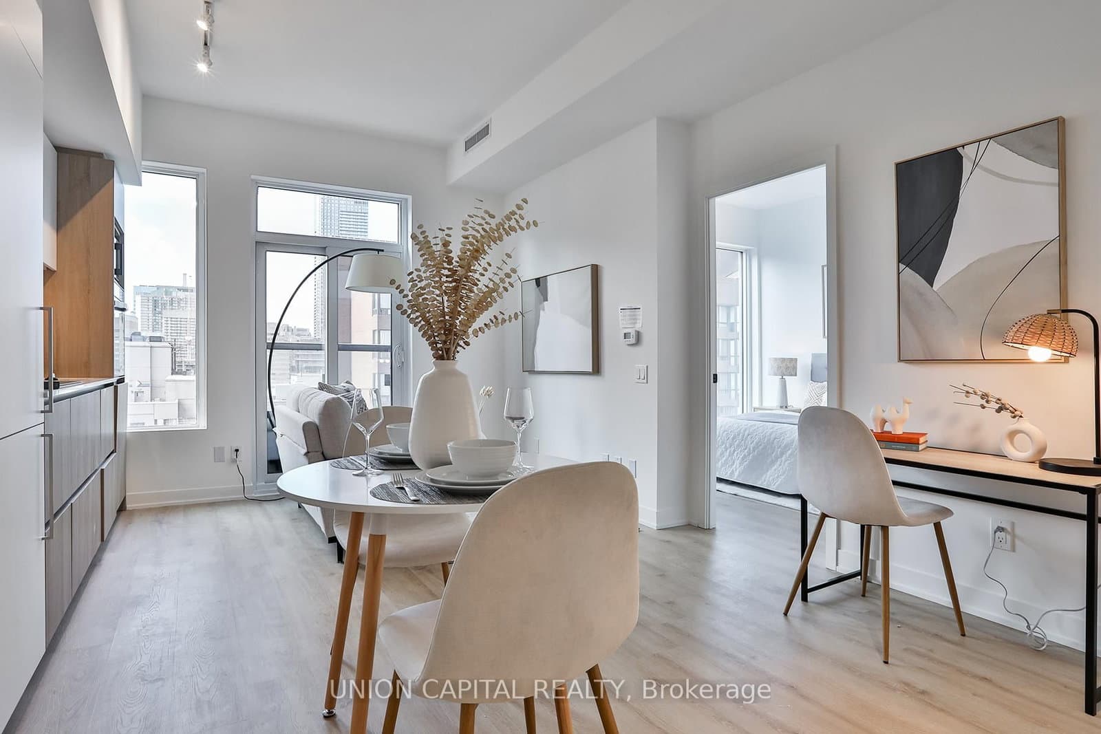 319 Jarvis Street, Unit 1005 - Image 3