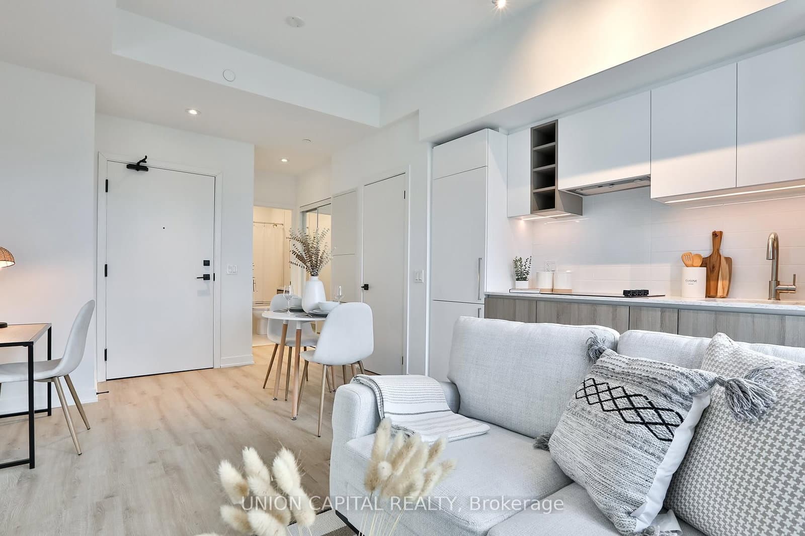 319 Jarvis Street, Unit 1005 - Image 5