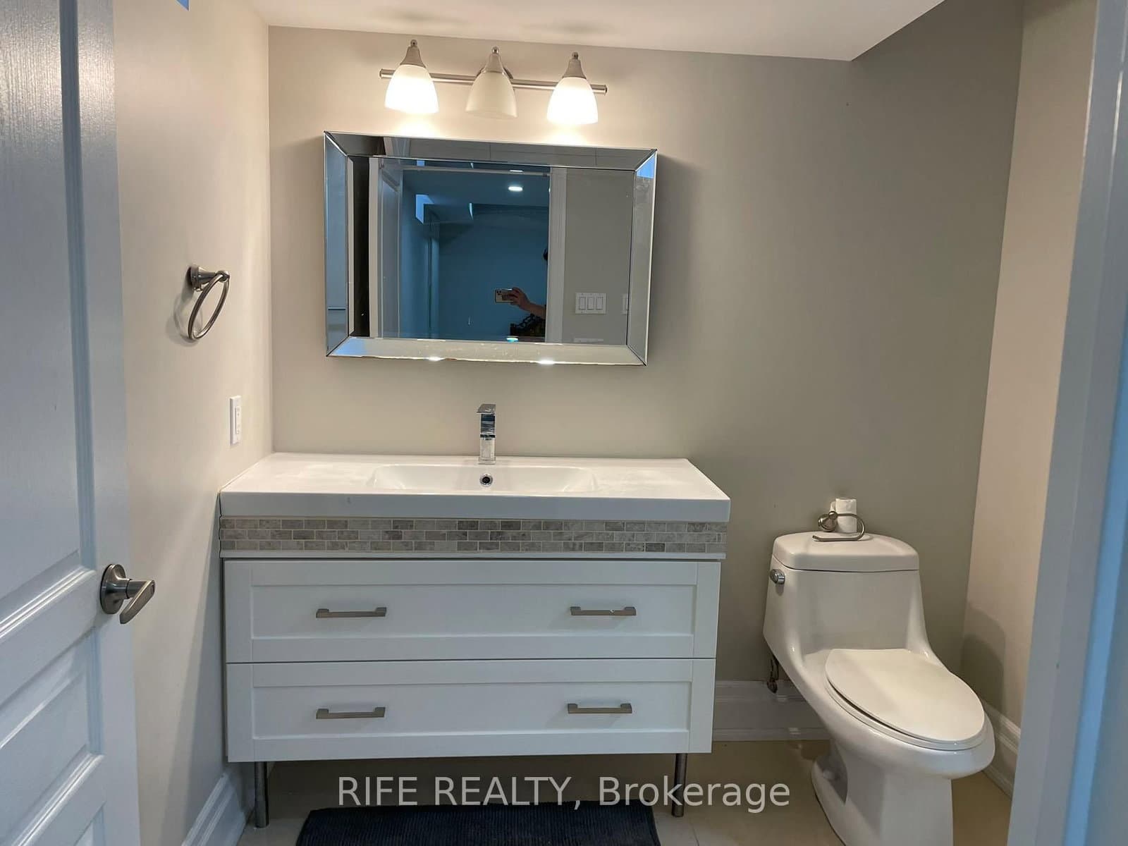 48 Transwell Avenue - Image 6