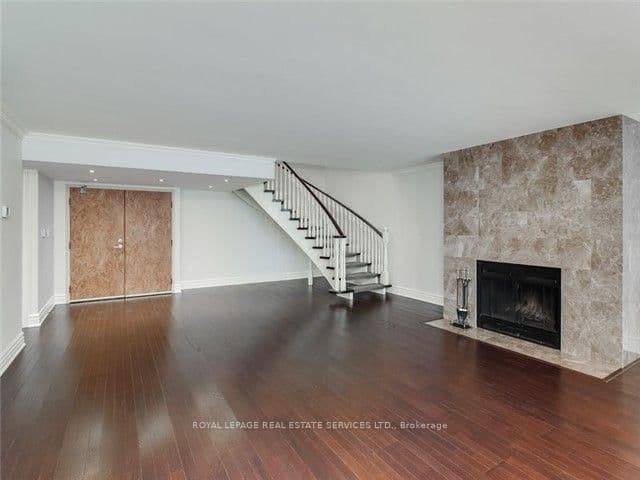 71 Charles Street E, Unit Ph1605 - Image 2