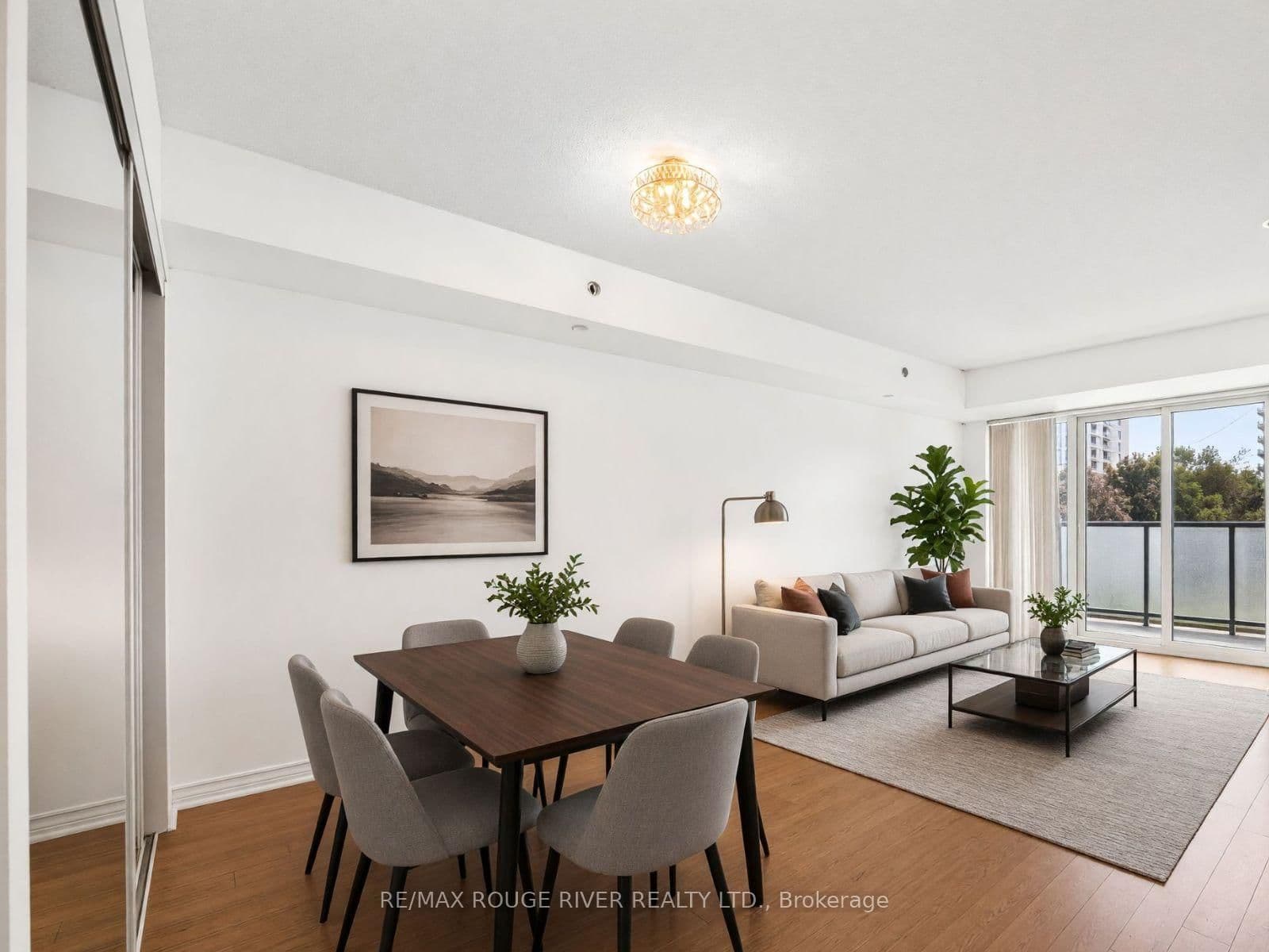 35 Saranac Boulevard, Unit 330 - Image 4
