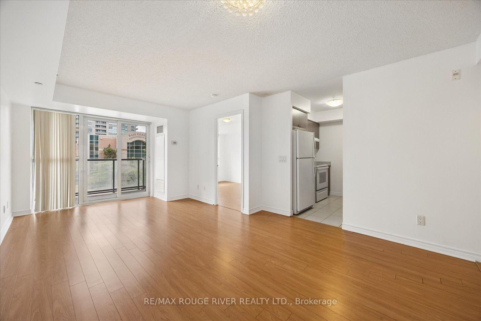 35 Saranac Boulevard, Unit 330 - Image 5