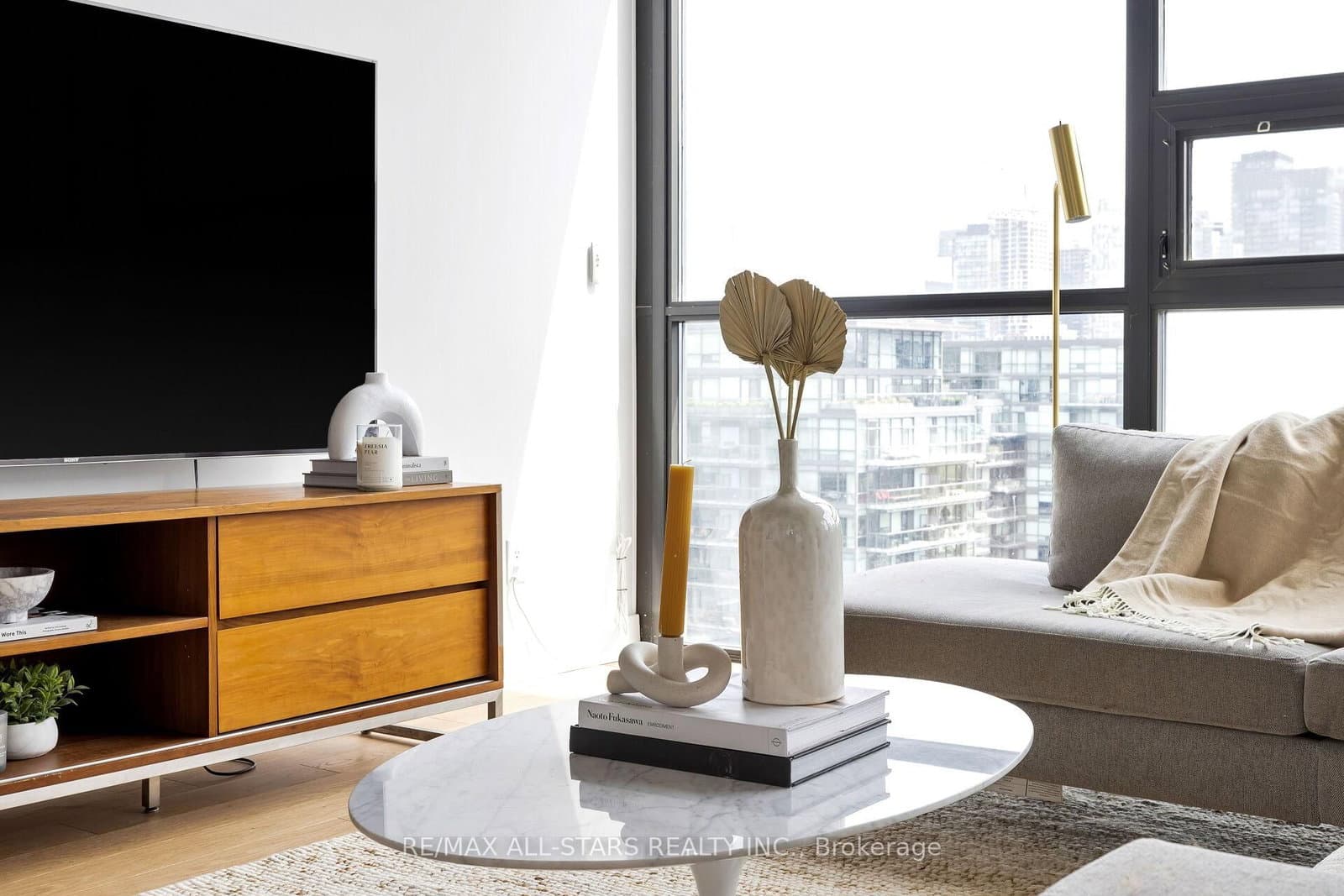 60 Bathurst Street, Unit Ph1011 - Image 4