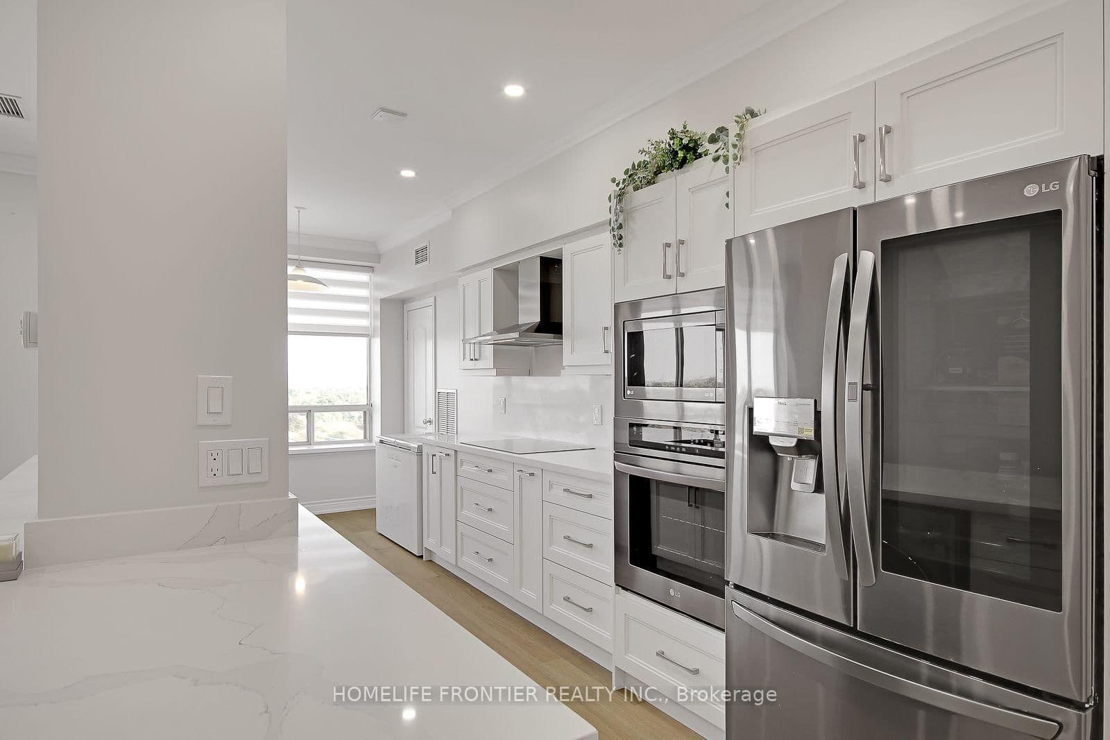 88 Grandview Way, Unit PH12 - Image 3