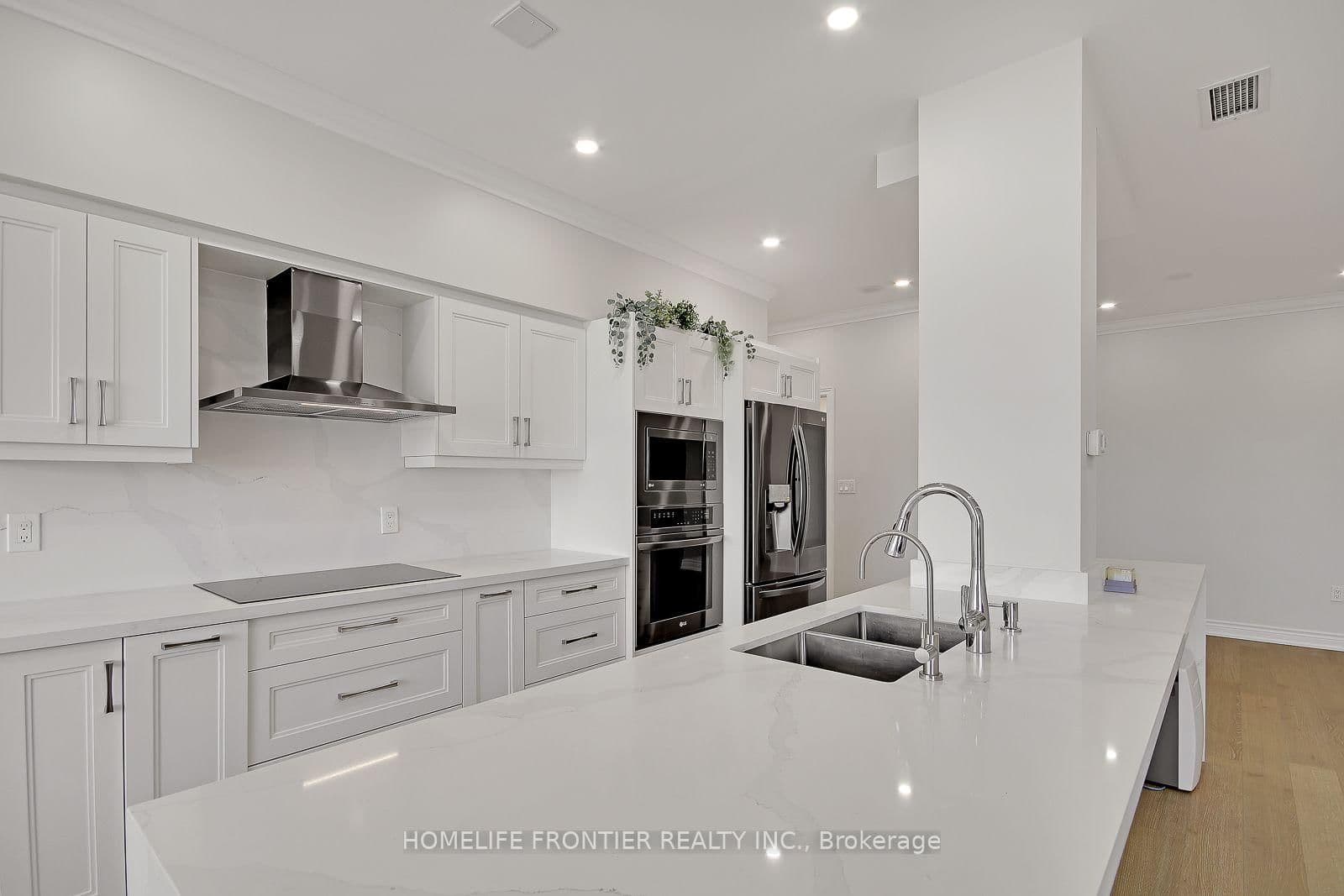 88 Grandview Way, Unit PH12 - Image 5