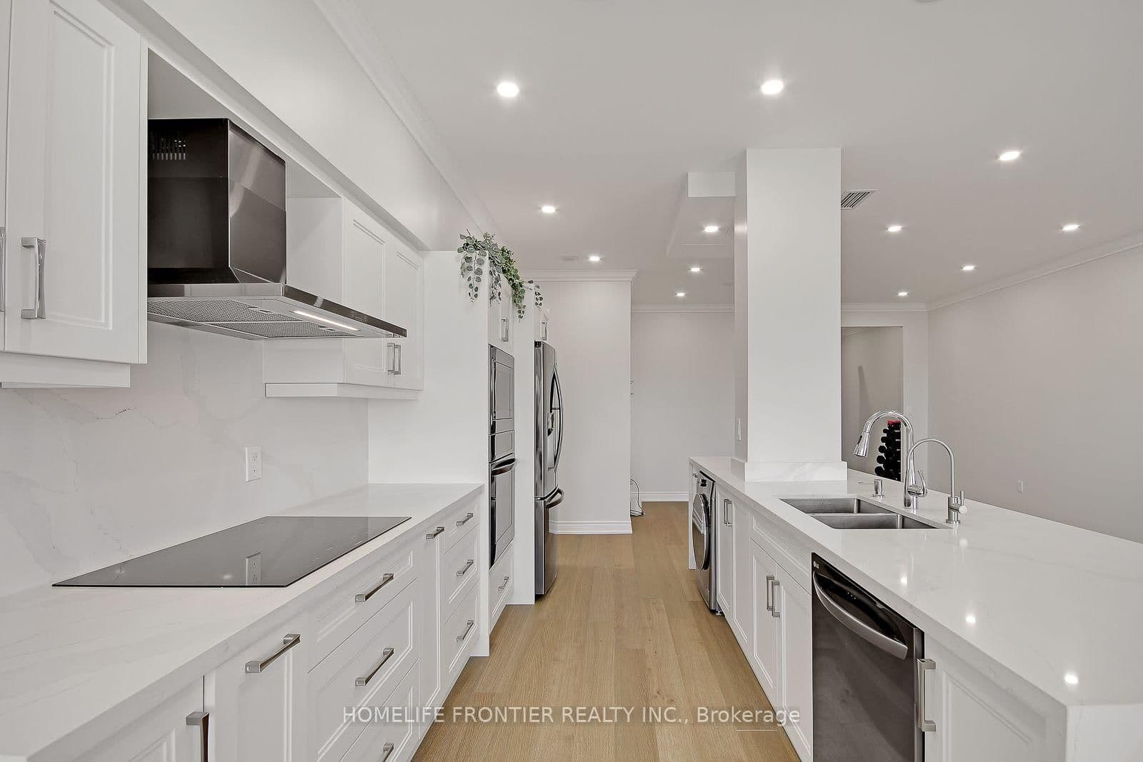 88 Grandview Way, Unit PH12 - Image 6