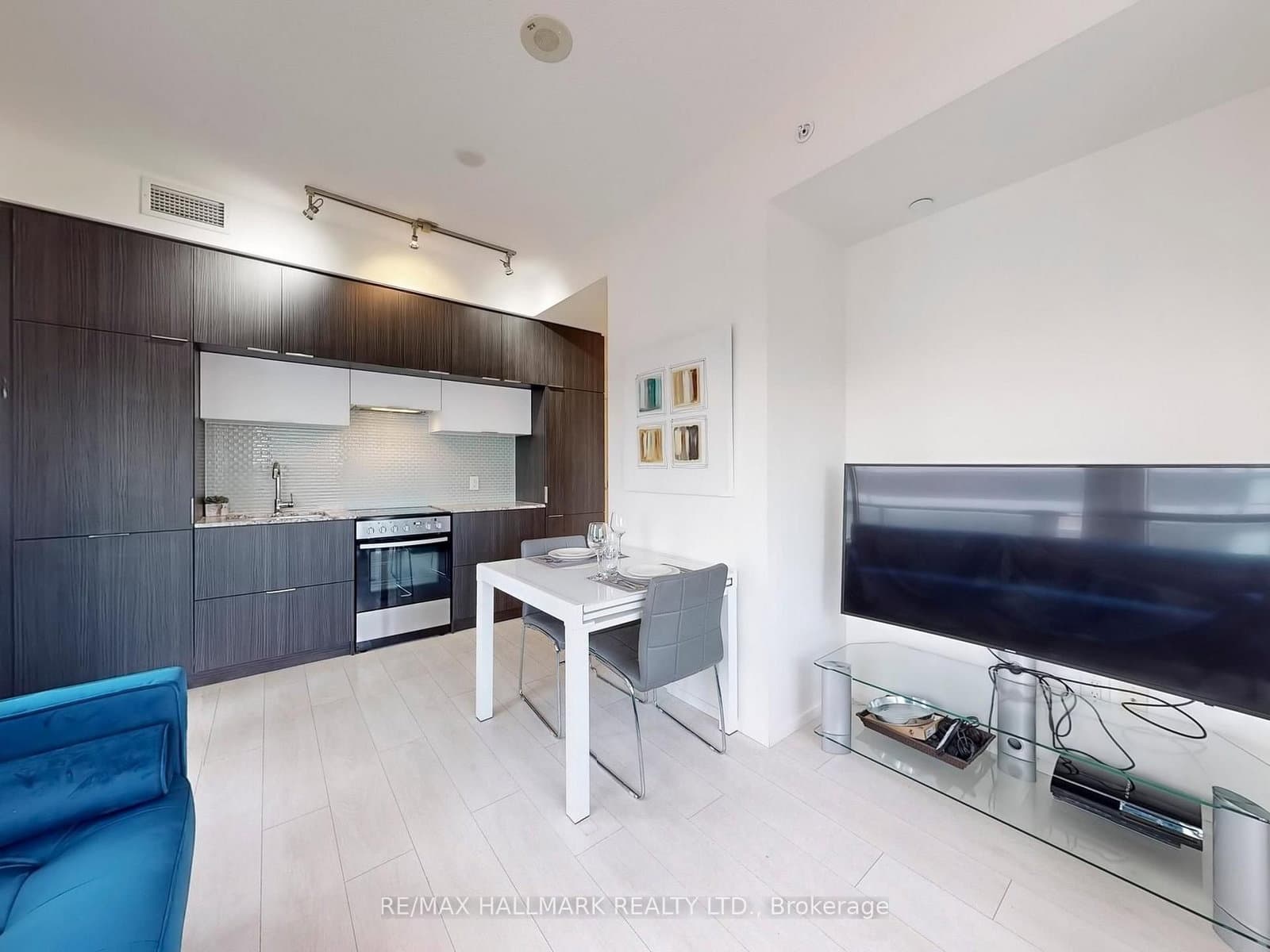 159 Dundas Street E, Unit 2906 - Image 5