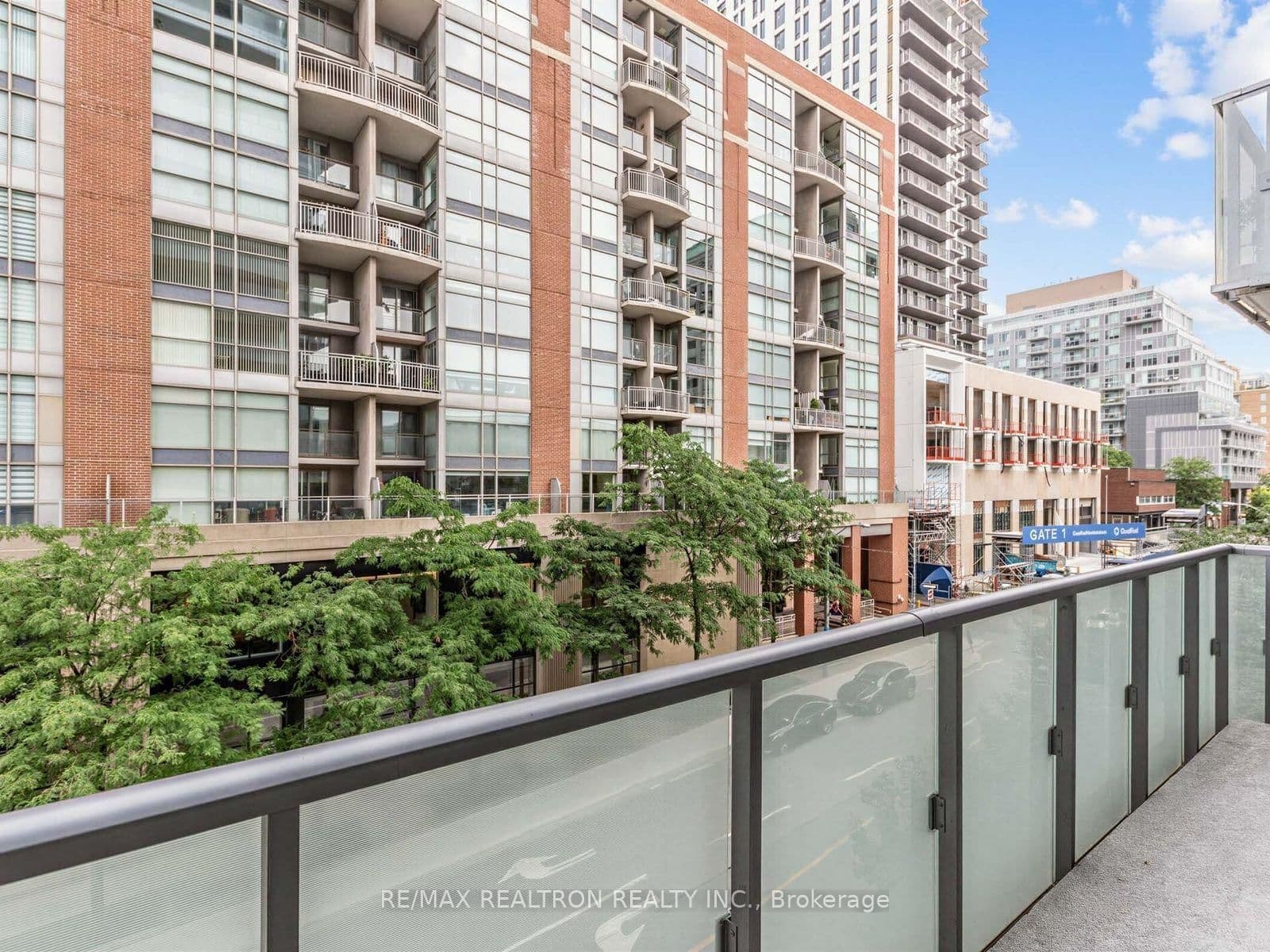 1815 Yonge Street, Unit 407 - Image 3