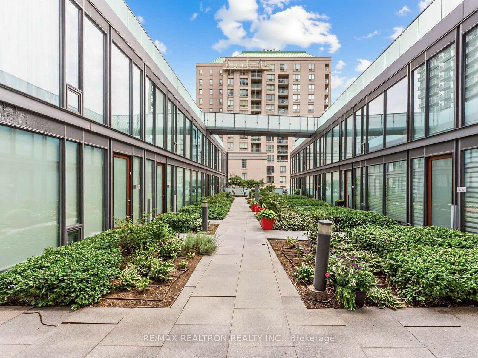 1815 Yonge Street, Unit 407 - Image 6