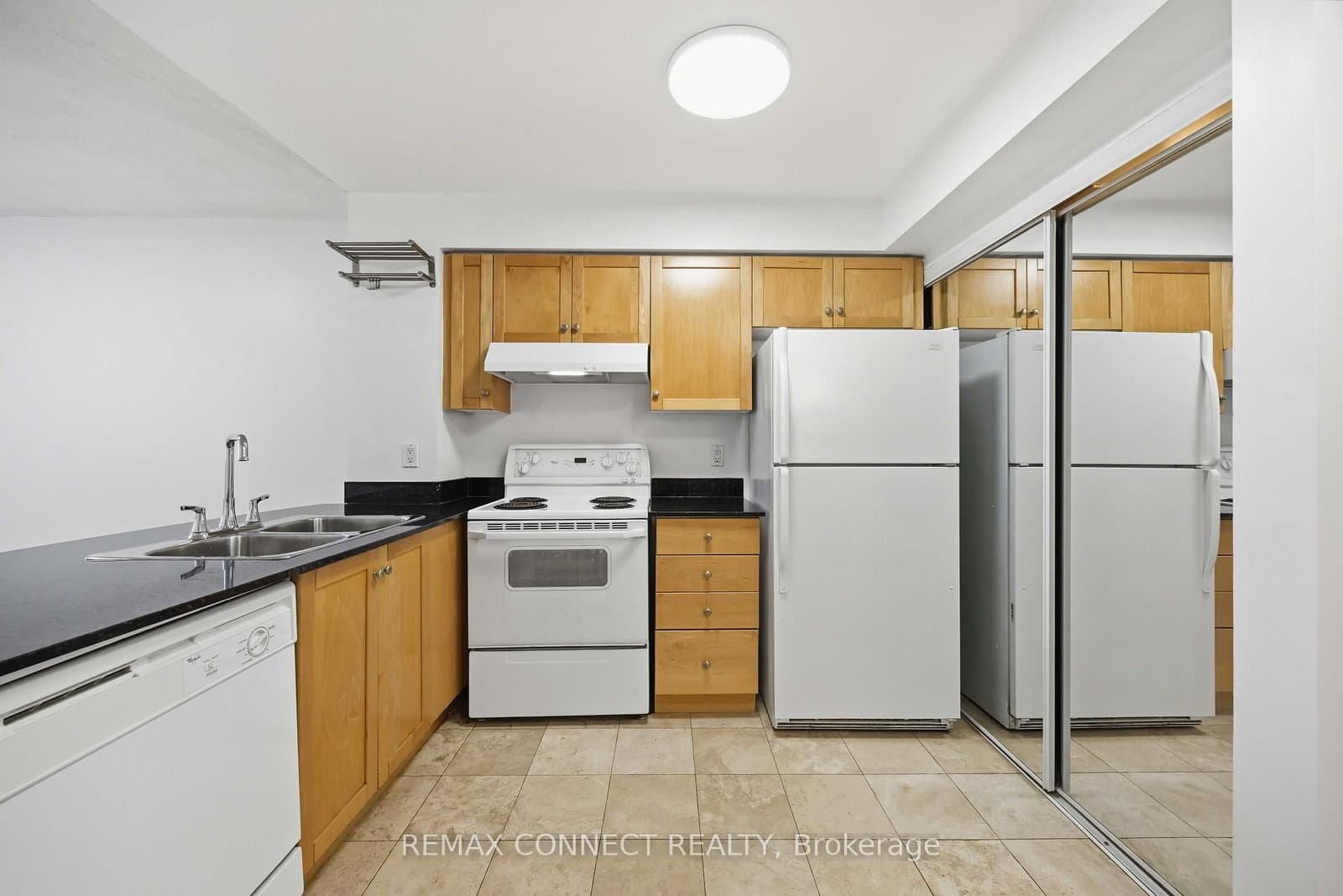 313 Richmond Street E, Unit 1254 - Image 5
