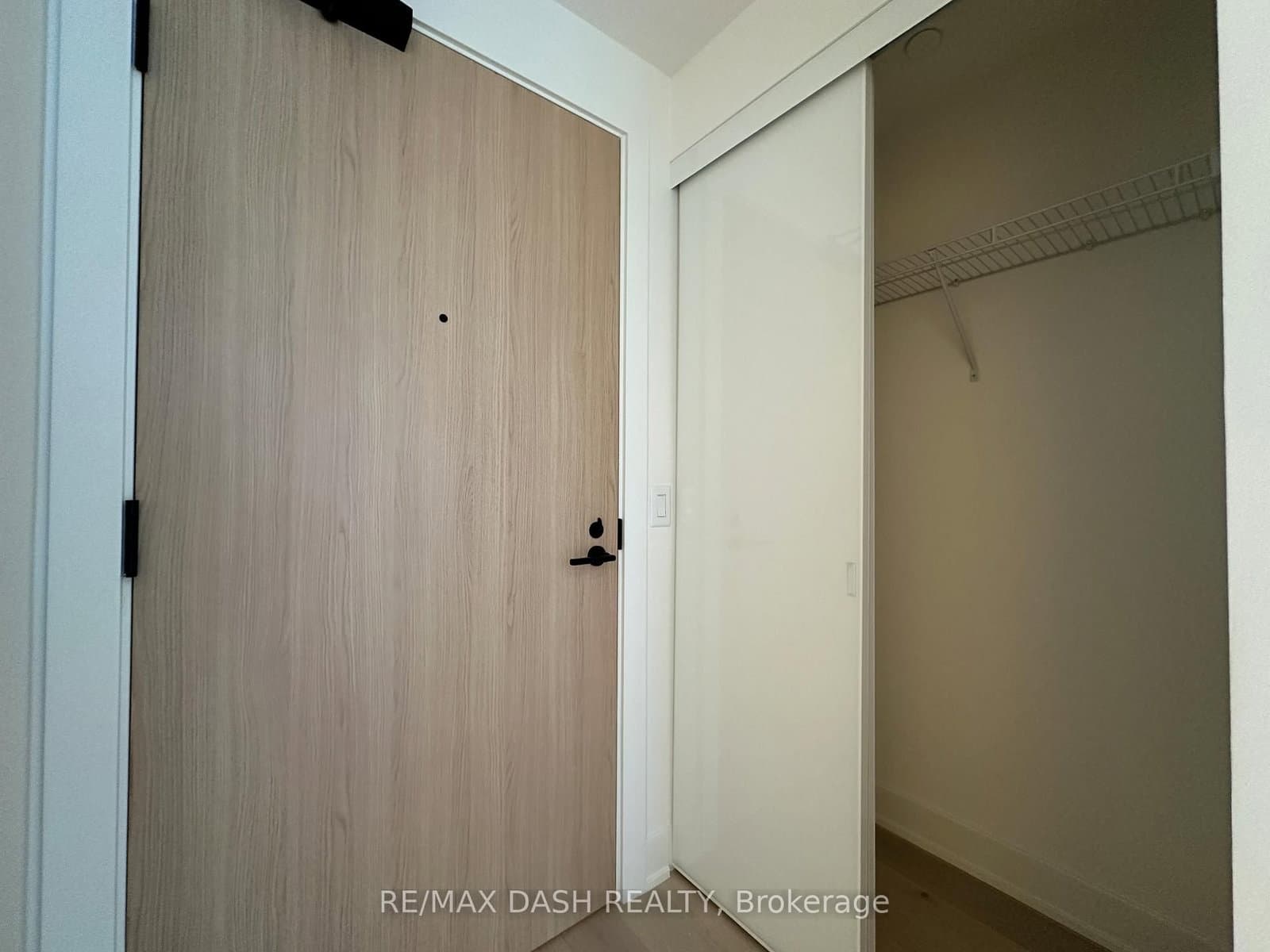 15 Mercer Street, Unit 3302 - Image 3