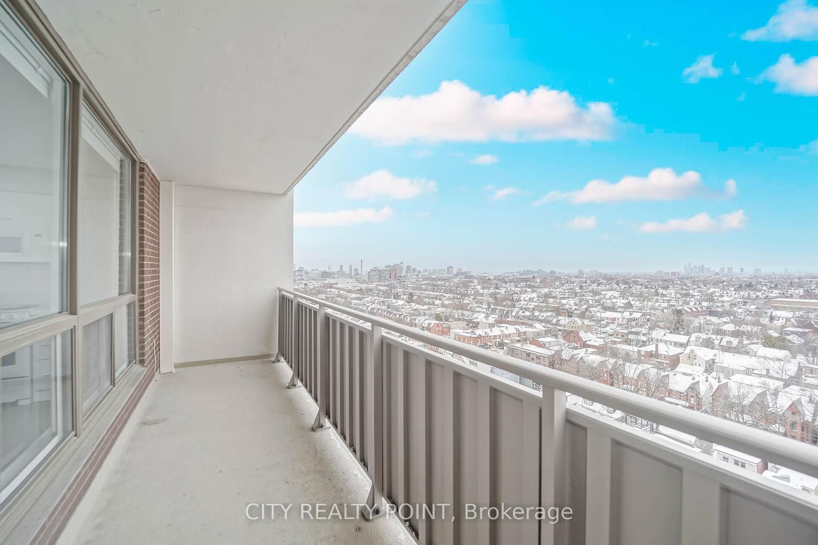 666 Spadina Avenue, Unit 2512 - Image 6