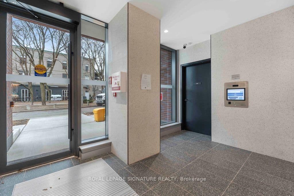5 Lakeview Avenue, Unit 703 - Image 4