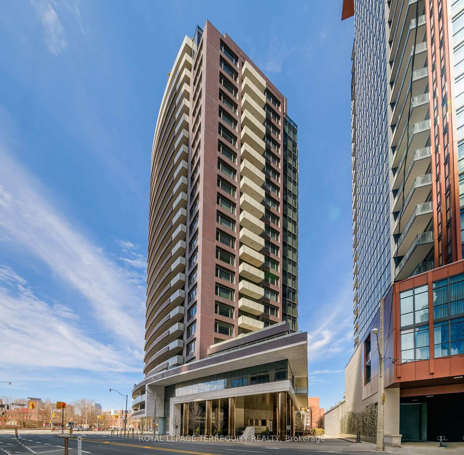 88 Davenport Road, Unit 1704 - Image 2