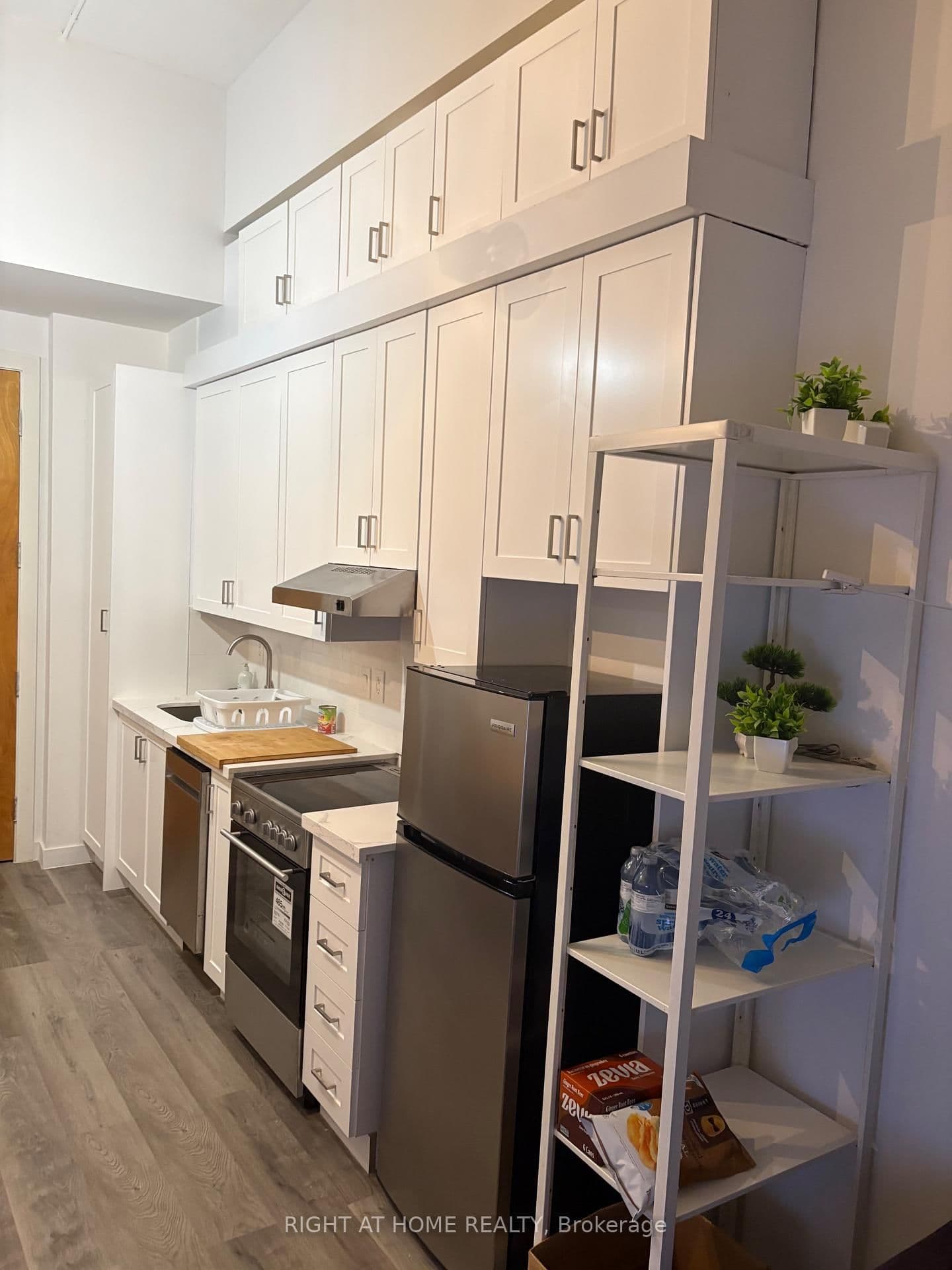 155 Dalhousie Street, Unit 538 - Image 3