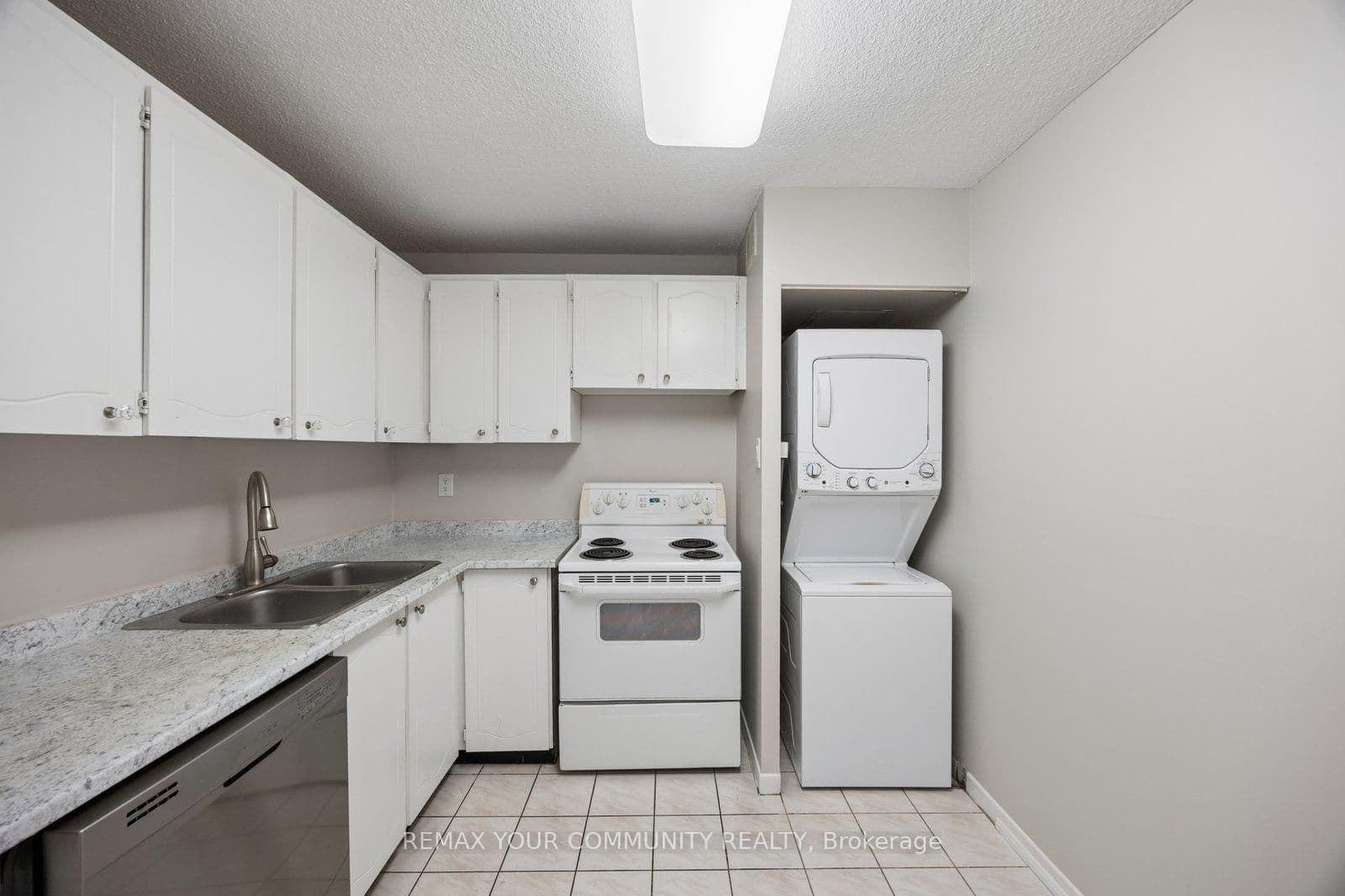 10 Tangreen Court, Unit 804 - Image 5
