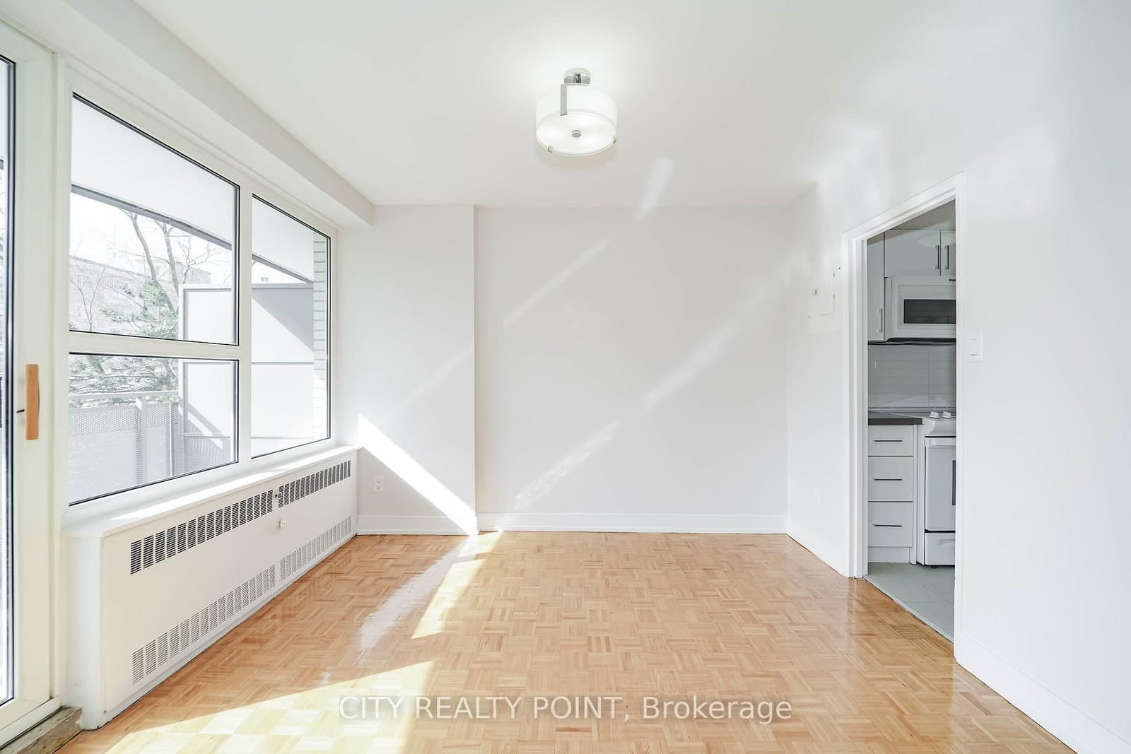 10 Shallmar Boulevard, Unit 203 - Image 6