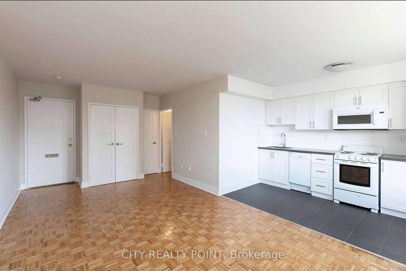 276 St George Street, Unit 804 - Image 4
