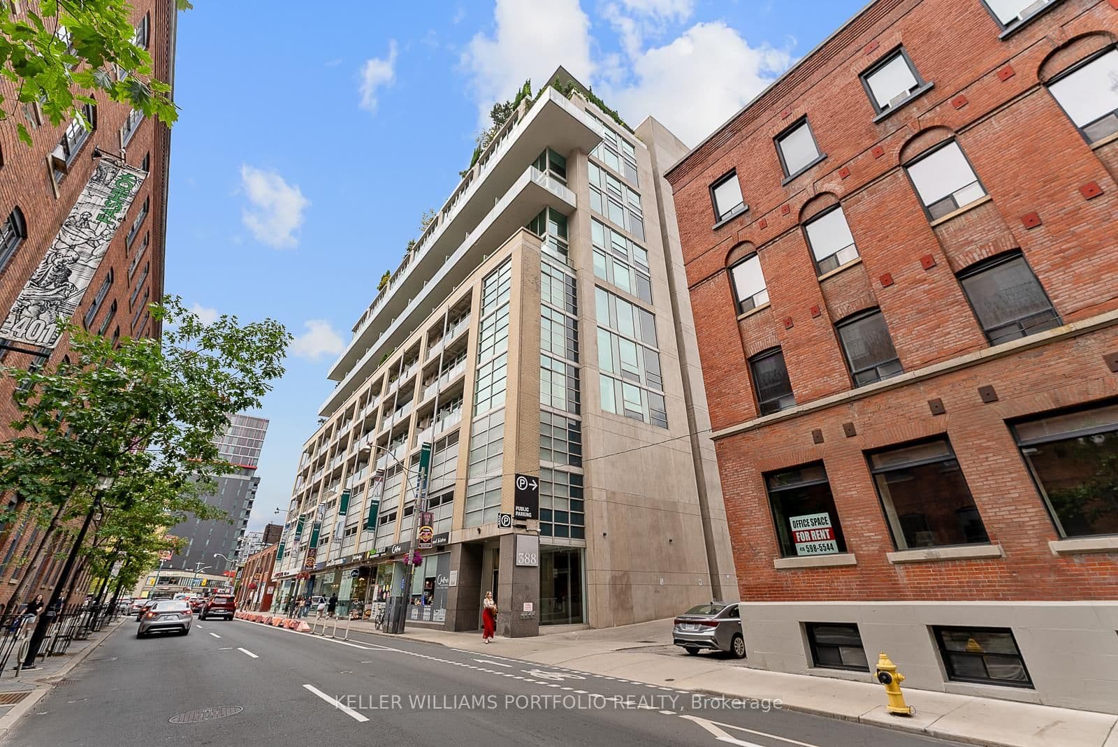 388 Richmond Street W, Unit 918 - Image 1