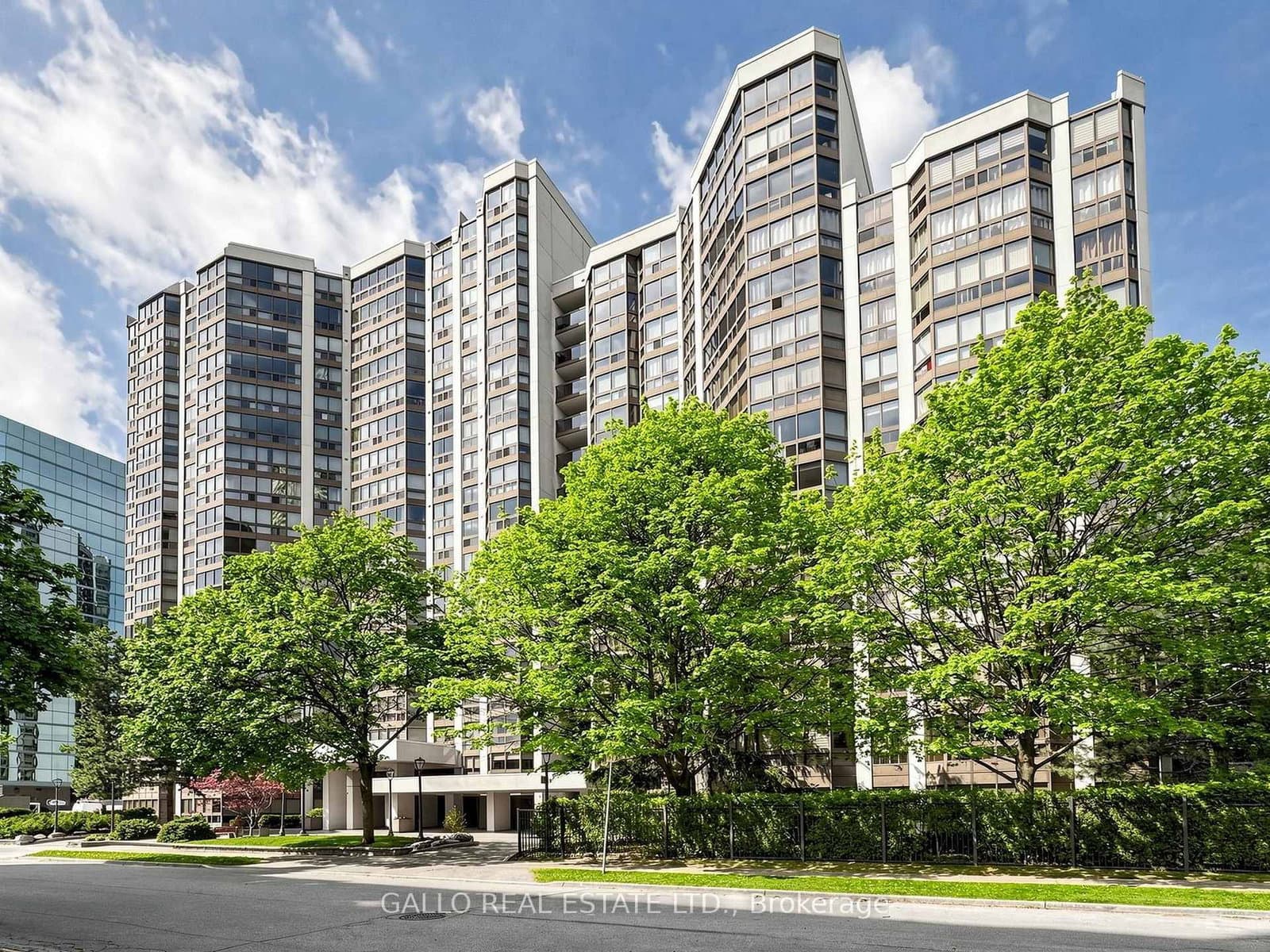 10 Kenneth Avenue, Unit 203 - Image 2