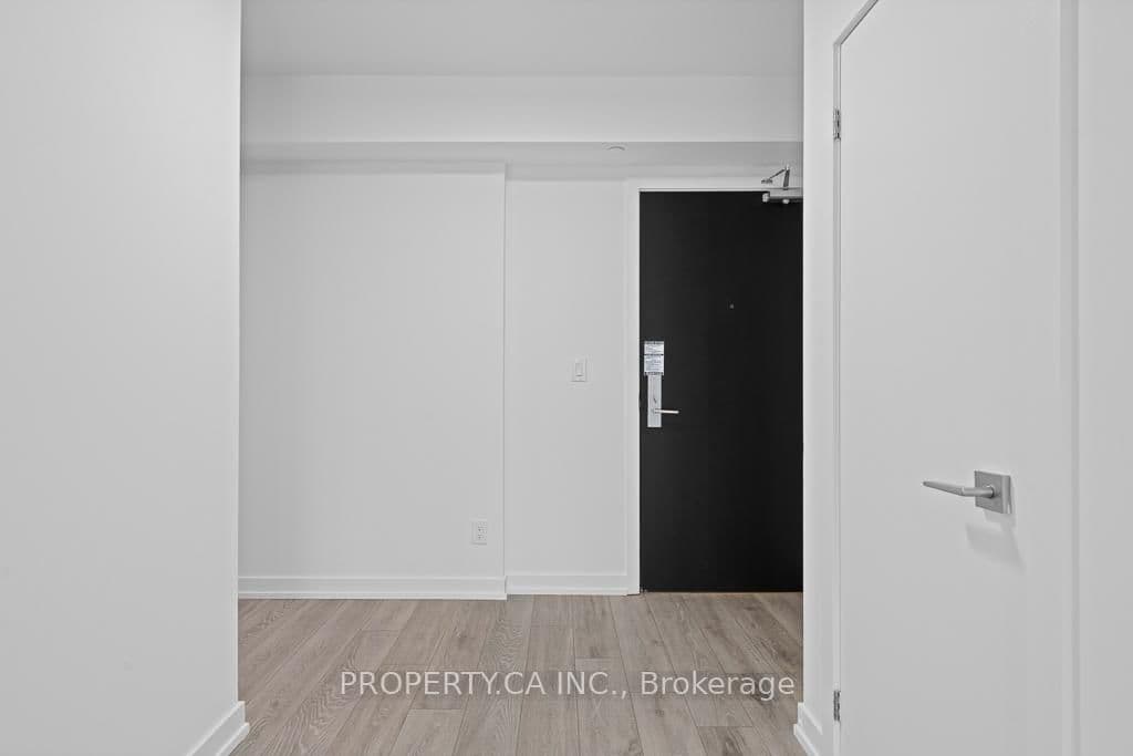 159 Wellesley Street E, Unit 2911 - Image 5