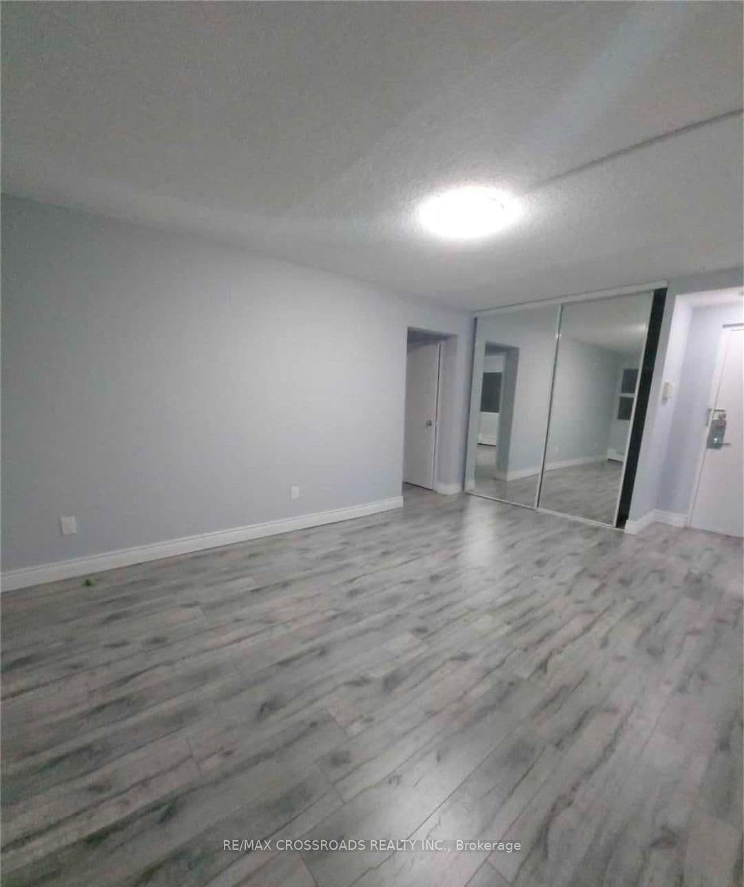 735 Don Mills Road, Unit 604 - Image 6