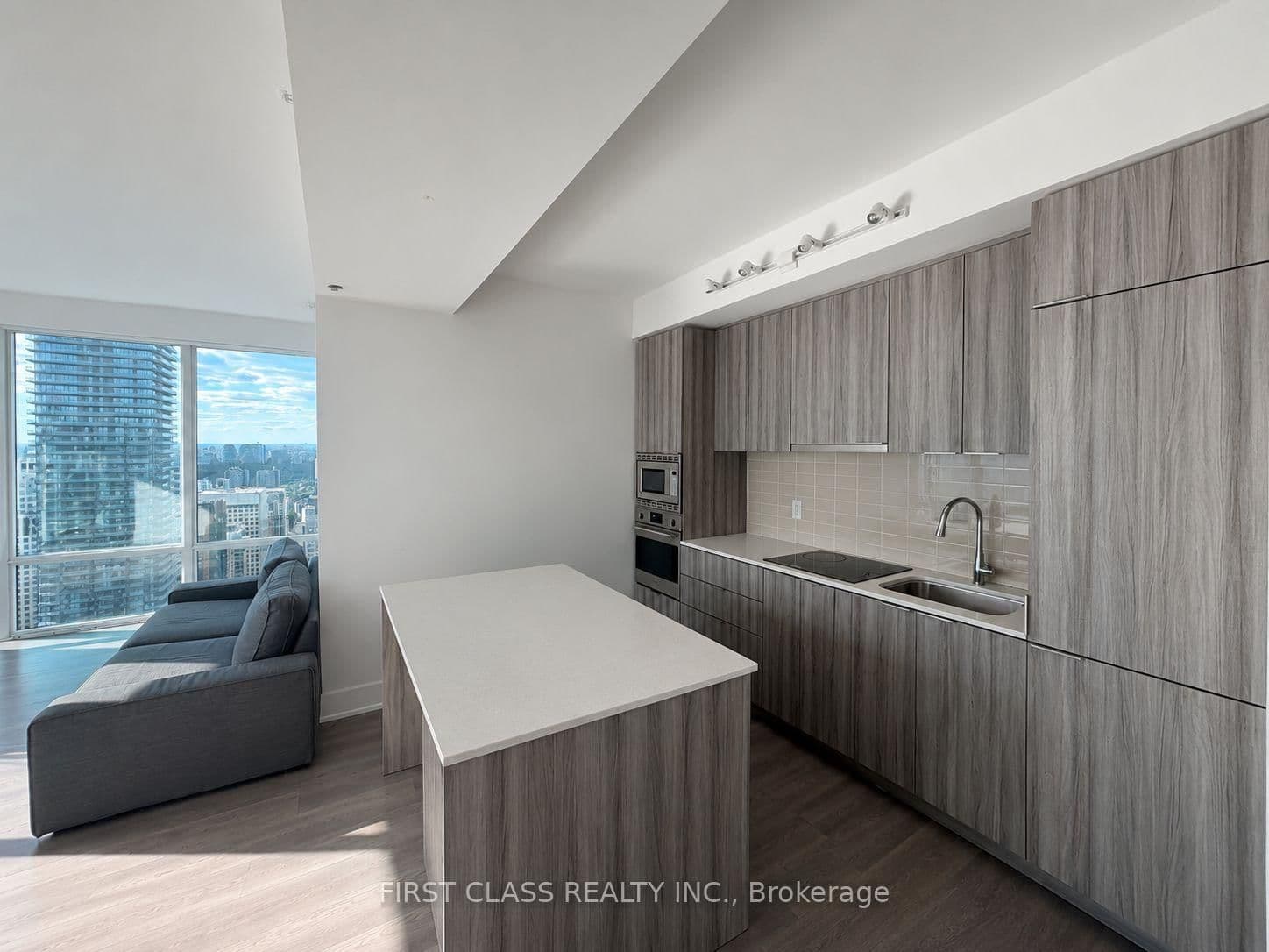 955 Bay Street, Unit PH06 - Image 5
