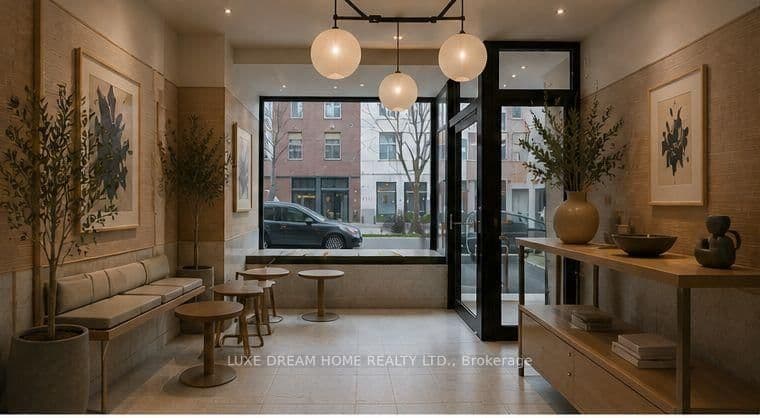 844 Dundas Street W - Image 4