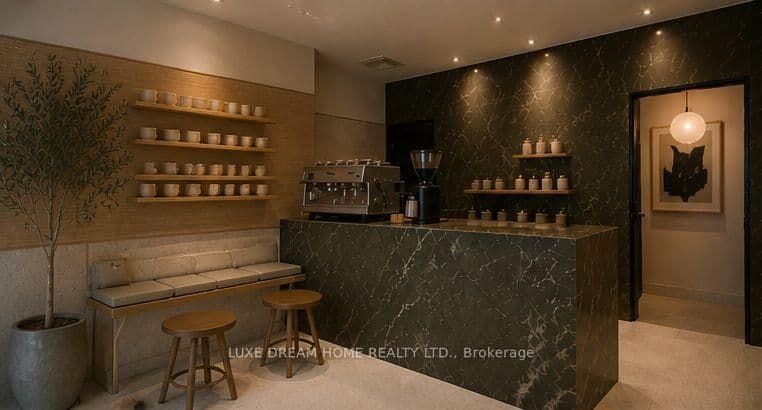 844 Dundas Street W - Image 5