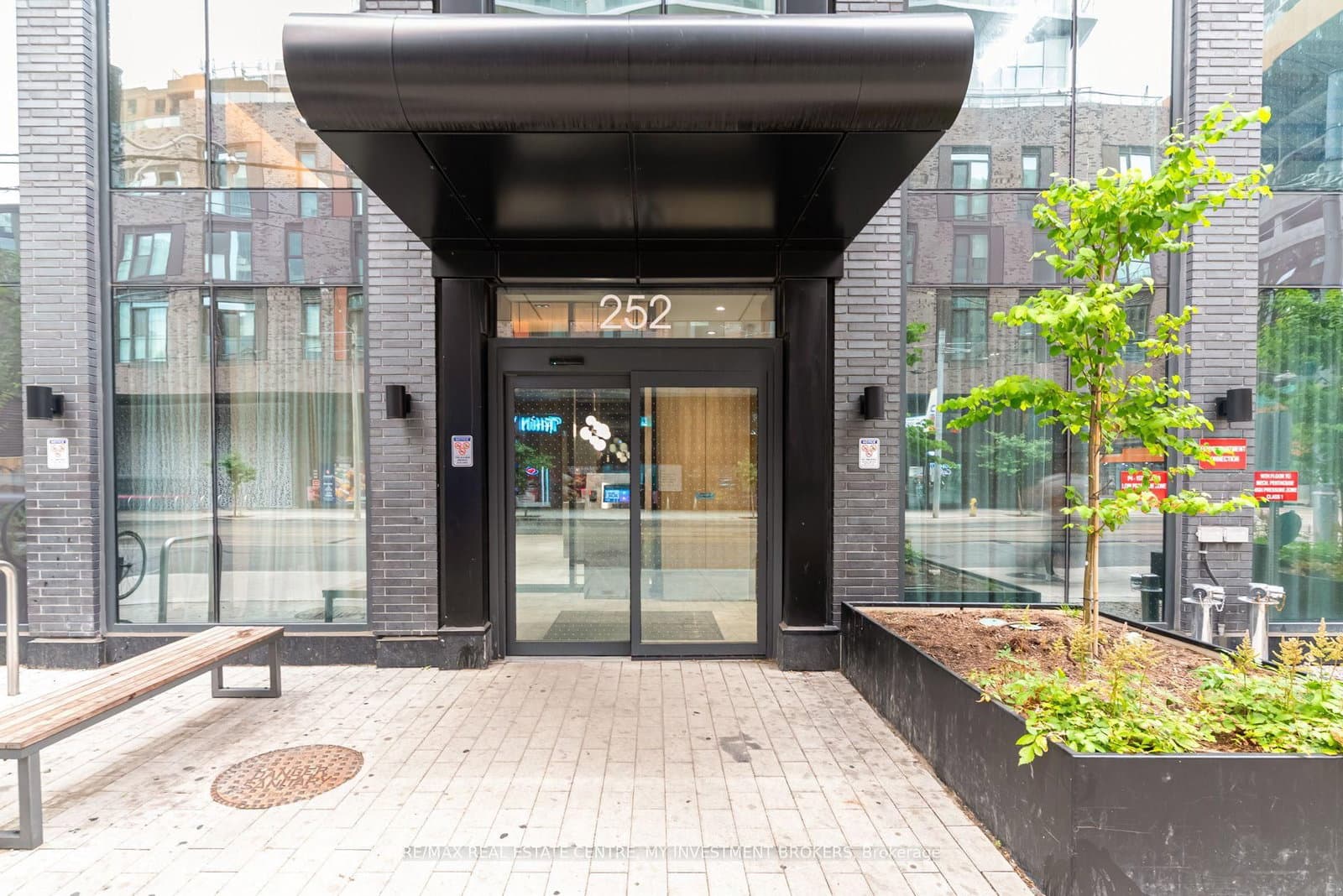 252 Church Street, Unit 1805 - Image 3