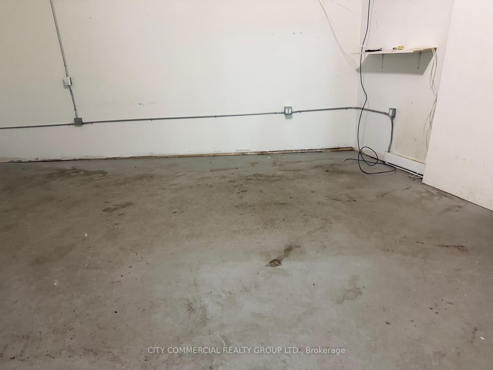 2535 Dundas Street W, Unit Unit 2 - Image 5