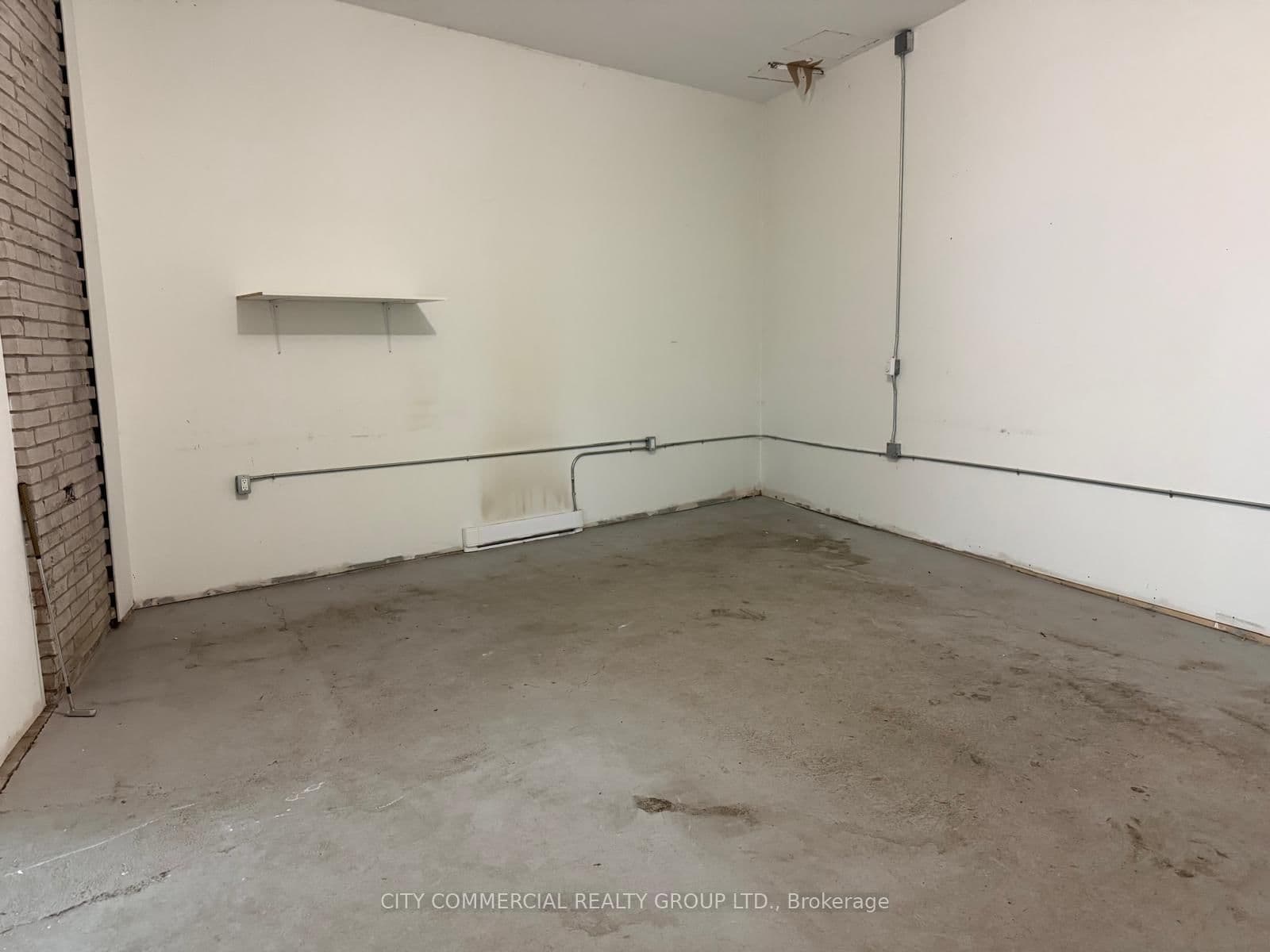 2535 Dundas Street W, Unit Unit 2 - Image 6